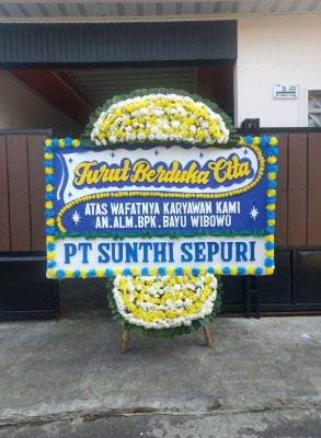 Papan Bunga Duka di Terban