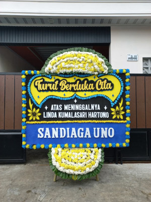 Papan Bunga Duka di Terban